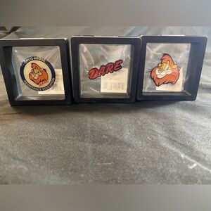 Retro Dare Pin set